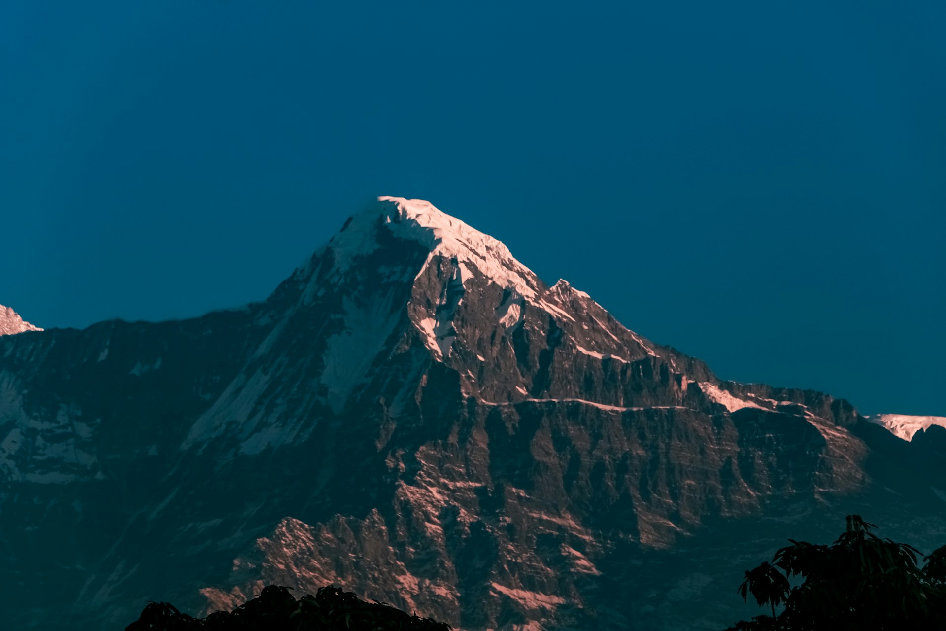Dhampus Trek Highlights