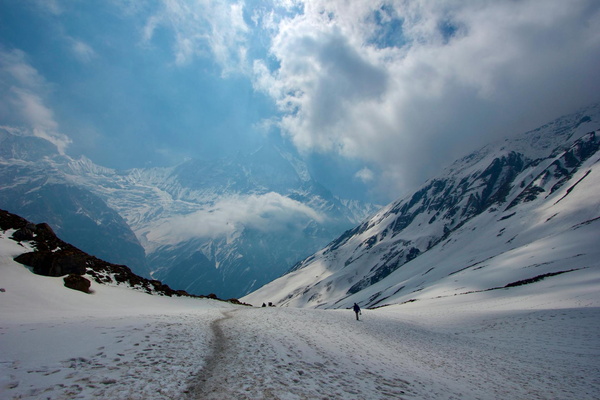Khopra Ridge Trek Difficulty